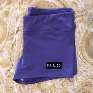 Fleo Shorts